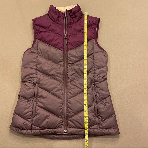 Mountain Hardwear Women’s Ratio Down Puffer Vest Size Small - Picture 12 of 12